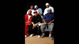 Eminem - Hit 'Em Up ft. D12 (Explicit)