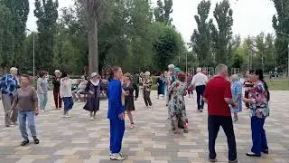 А лето цвета неба