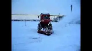 снегоуборочный трактор Т 25