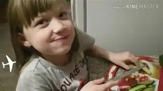 ДОЧА КОРМИТ СЕМЬЮ