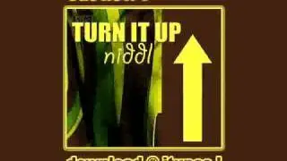 Niddl! - Turn it up - the new Snickers commercial song