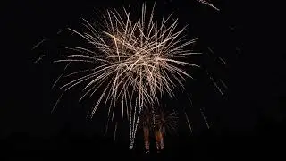 2 Pyroworks Shows for @vivere708 's 5 Year Twitch Anniversarry