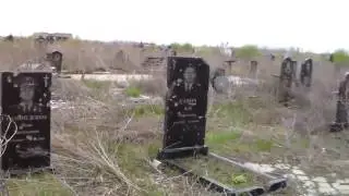 Расстрелянные памятники НОВО ИГНАТЬЕВСКОЕ кладбище 23 04 17 г Донецк