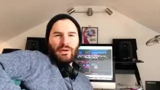 Ad Brown поздравляет "Театро" с Днем Рождения.