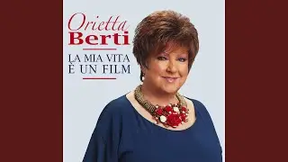 Una rosa roja una rosa blanca