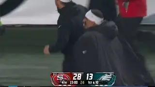 Jalen Hurts Suffers Apparent Concussion vs 49ers (Taken to Locker Room)