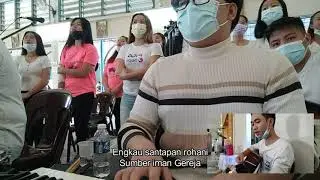 Bersatu Dengan Tuhan Dalam Ekaristi