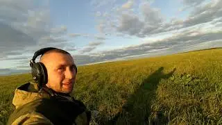 По битым полям.