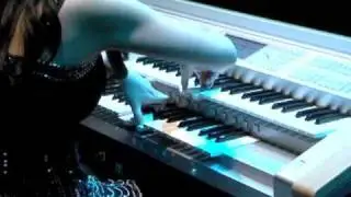 Qi Zhang's electrifying organ performance