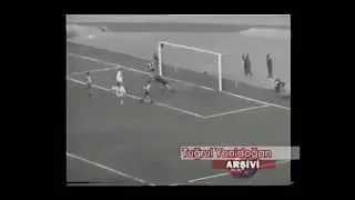 1966-67 AVR.ŞAMP KUL.KUP. BEŞİKTAŞ 1-2 AJAX