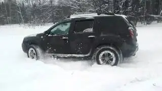Renault Duster 4WD дизель. Езда по неглубокому снегу.