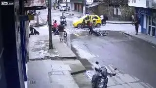 Dünyanın En Tehlikeli Kavşağı!