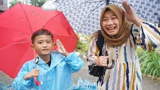 GOING TO SCHOOL IN THE RAIN 🌧️ PREGNANT WOMAN BUYS CUBIT CAKES | Ali vlog