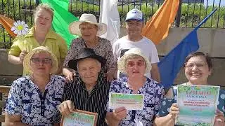 Нам песня строить и жить помогает!