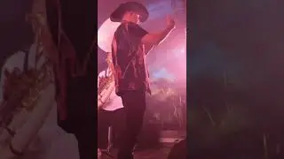 Porque esta noche jure que te olvidaré 🎶  no saben lo que siento cuando estoy en una tarima ❤️