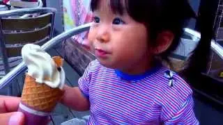 【こなつ☆２歳】　ひよこのアイス