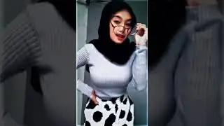 Jilbab nonjol toket gede