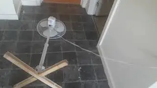 Junk Stand Fan Smash