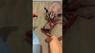 попробуйте, мм как вкусно, а можно ещё, нет маленькая жирная жопа 