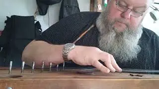 Обучалка для гуслей  "Губы окаянные"Ю.Ким.