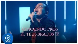 Davi Sacer -  Correndo Pros Teus Braços (15 Anos) [Vídeo Oficial]