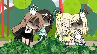 My mom is the queen (not original)  ~ meme ~ gacha life