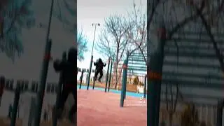 Выбирай всегда разные места где заниматься спортом это даст тебе разнообразие в росте мышц позитива