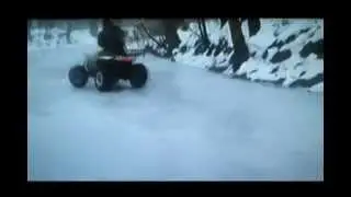 4 wheeler ice drifting  movie short 7 min