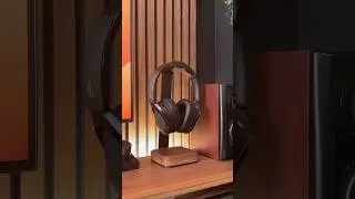 Batelier Wooden Headphone Stand - Minimalist & Clean 
