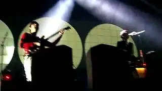 Franz Ferdinand: 3 - ''The Dark of The Matinee (pt.1)'' - (live in Torino 7-12-09)