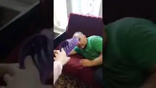 Дочь жёстко разыграла отца!!
