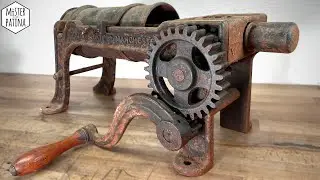 Let's make Bratwurst! 1890's Sausage Stuffer Restoration | 'Follows & Bate Manchester'