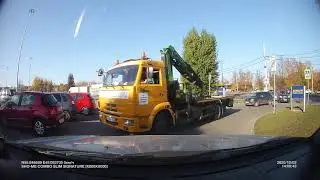 Эвакуаторы Казани или как АХ.Ели полностью эвакуаторщики Казани не взирая на ПДД.У маг.Ленты.Часть 1