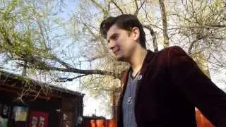 William Beckett's Knee Bandanna Tutorial