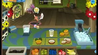 Jogando FAST FOOD no ANIMAL JAM CLASSIC!