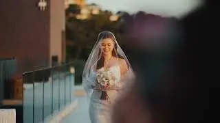 TRAILER : Holly & Mike's dreamy wedding with pastel colors, like clouds floating above the sea.