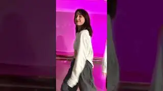 ХАРИЗМА ДЕВЧОНОК😳#dance #dancechallenge #trend #dancer #танцы #trending #tiktok #shorts