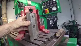 Домкрат  чтоб  поднять строгач