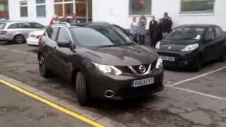 Nissan Qashqai Intelligent Parking Assist Demonstration