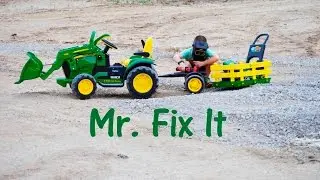 Little Hero Plays Mr. Fix It with Peg Perego John Deere Ground Loader