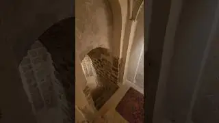 Нас пустили‼️Три этажа подземелий откопали под домами в Шуштаре (Иран), и это не предел (часть 1)