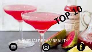 The Stories Behind 11 Famous Cocktails