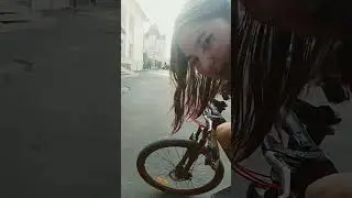 хз куда