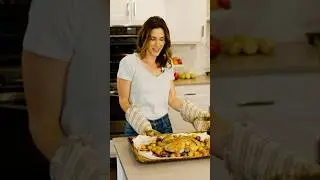 While roasted chicken in 30 minutes #sheetpandinner #easyrecipe #recipe
