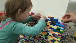 Алиса и Мир кубиков