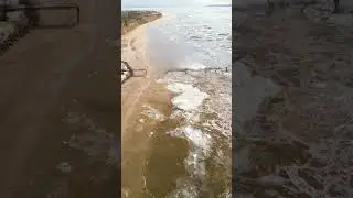 красивый ледоход на Волге