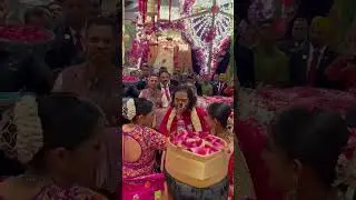 Shloka Ambani & Akash Ambani WELCOME newlyweds Anant Ambani & Radhika Merchant in Antilia 😍 