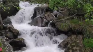водопад на Поднебесном