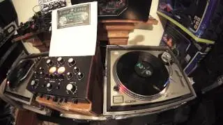 BEGINNER DJ LESSON ON CUTTING WITH VINYL ON THE SUPER STEREO DN 78 MIXER