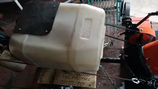 Капот для снегоуборщика из канистры, защита от снега